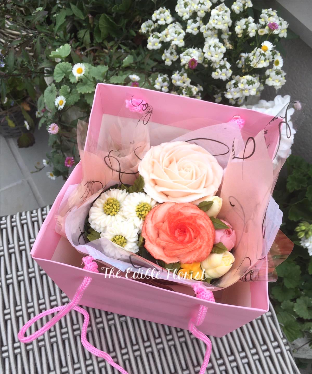 Mini Cupcake Bouquet